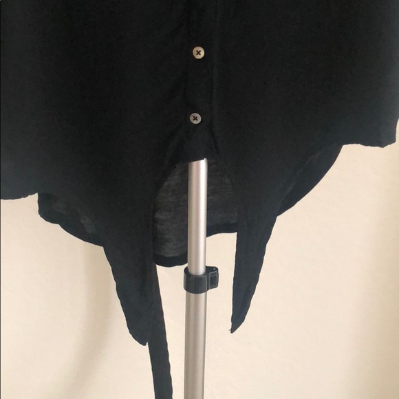 Button down blouse - Picture 3 of 4